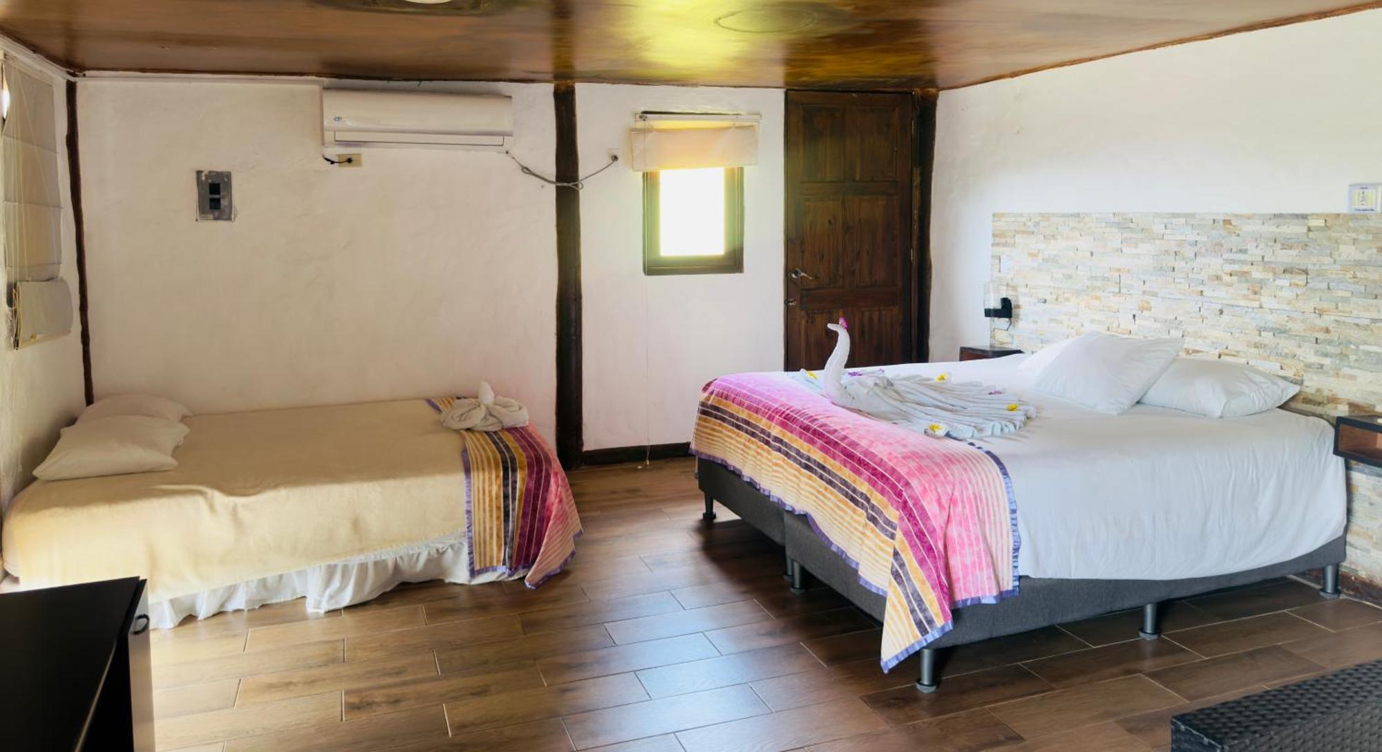 Ranchos De Chalia Panama Hotel Portobelo Ngoại thất bức ảnh